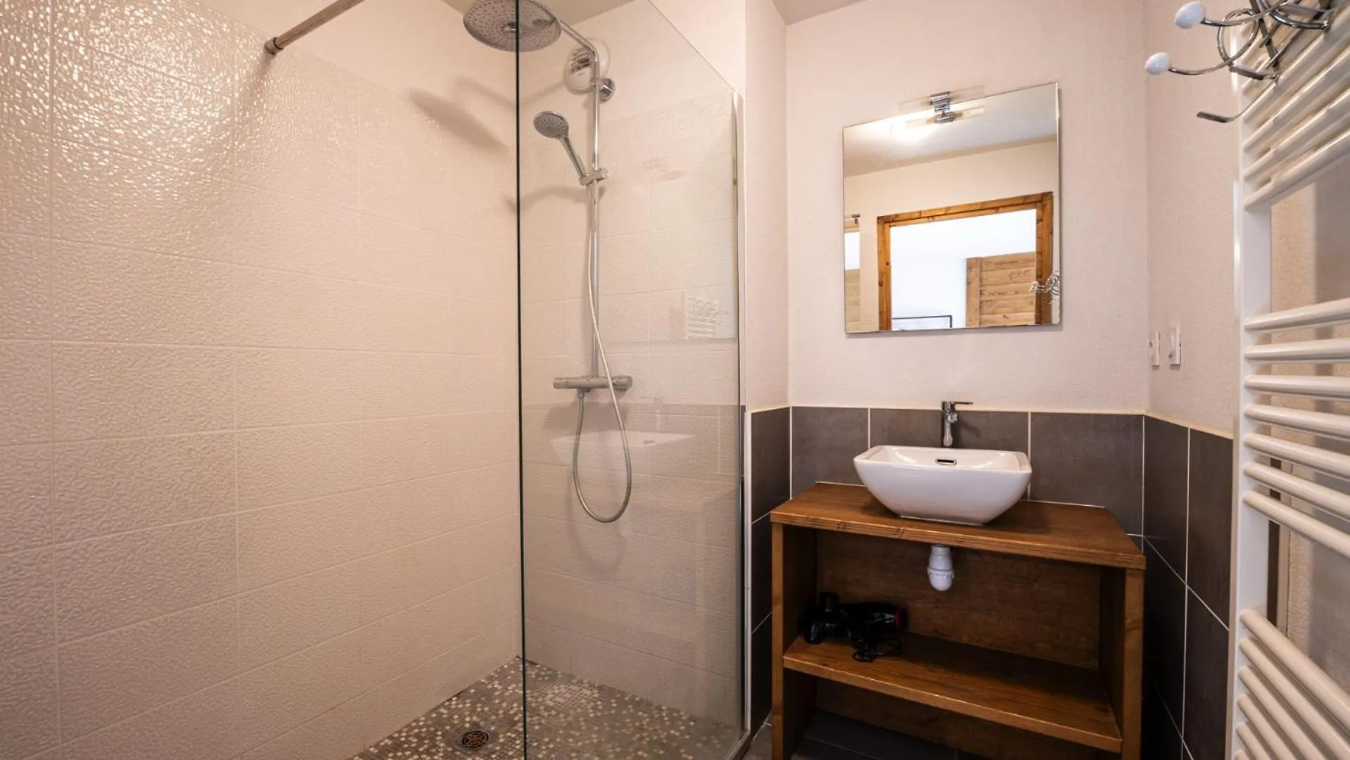 Apartment Ferienwohnung Niveoles B 01 - 3P6 Morillon
